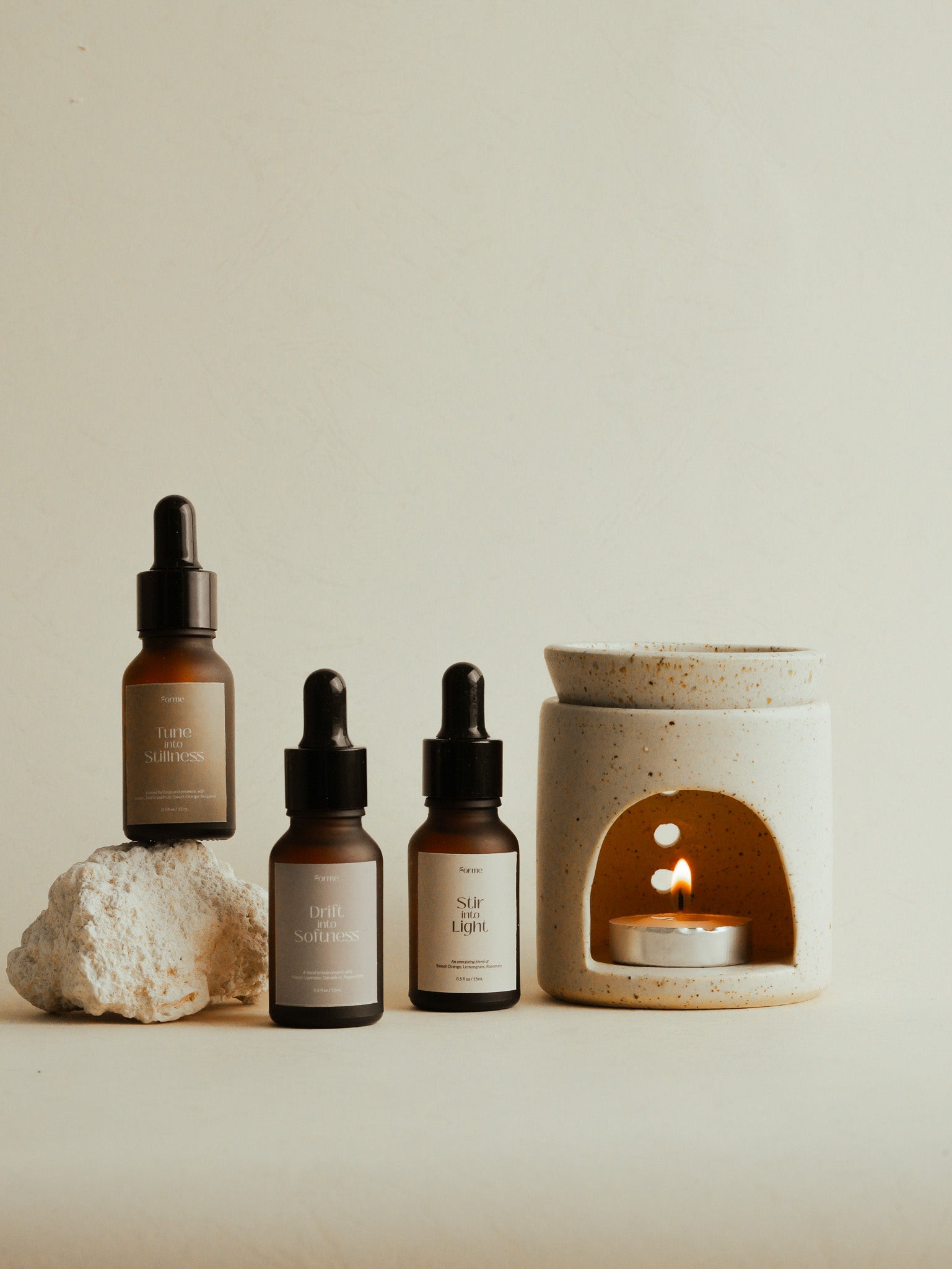 Kindred Bites: Essential Oils for Relaxation & Mindfulness: A Simple Self-Care Guide